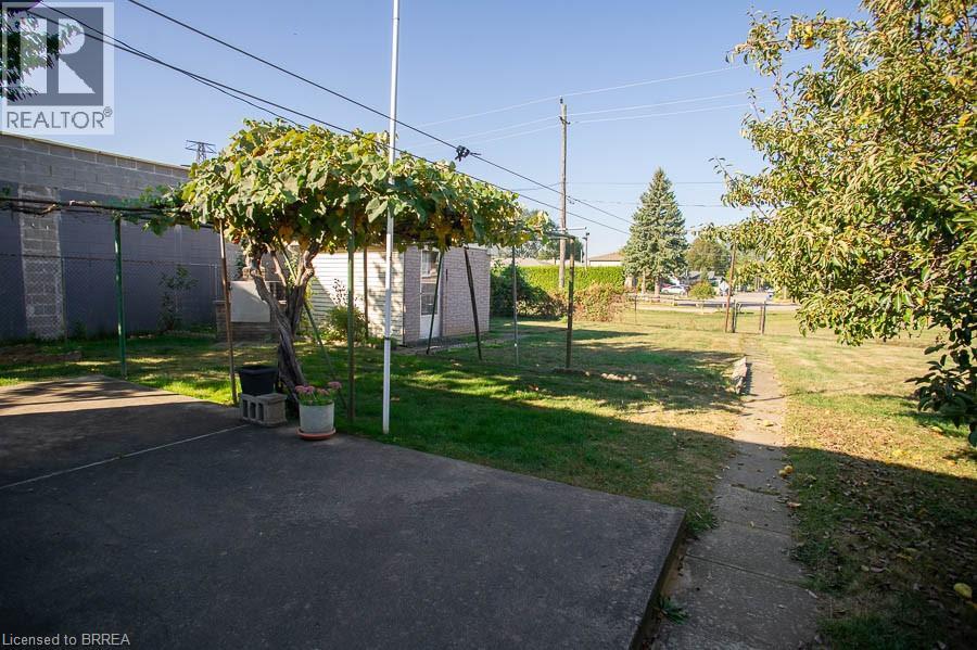 10 Linden Avenue, Brantford, Ontario  N3S 7E2 - Photo 23 - 40770453