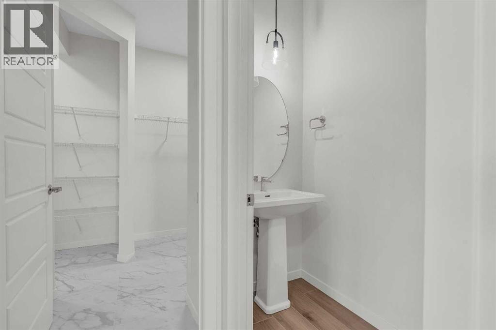 Property at 83 Lucas Passage NW image 5