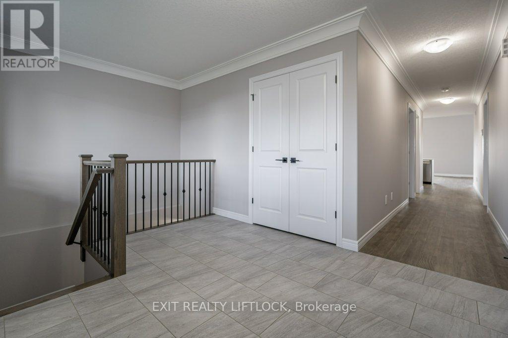 7 Keeler Court, Asphodel-Norwood, Ontario  K0L 2V0 - Photo 4 - X12410298