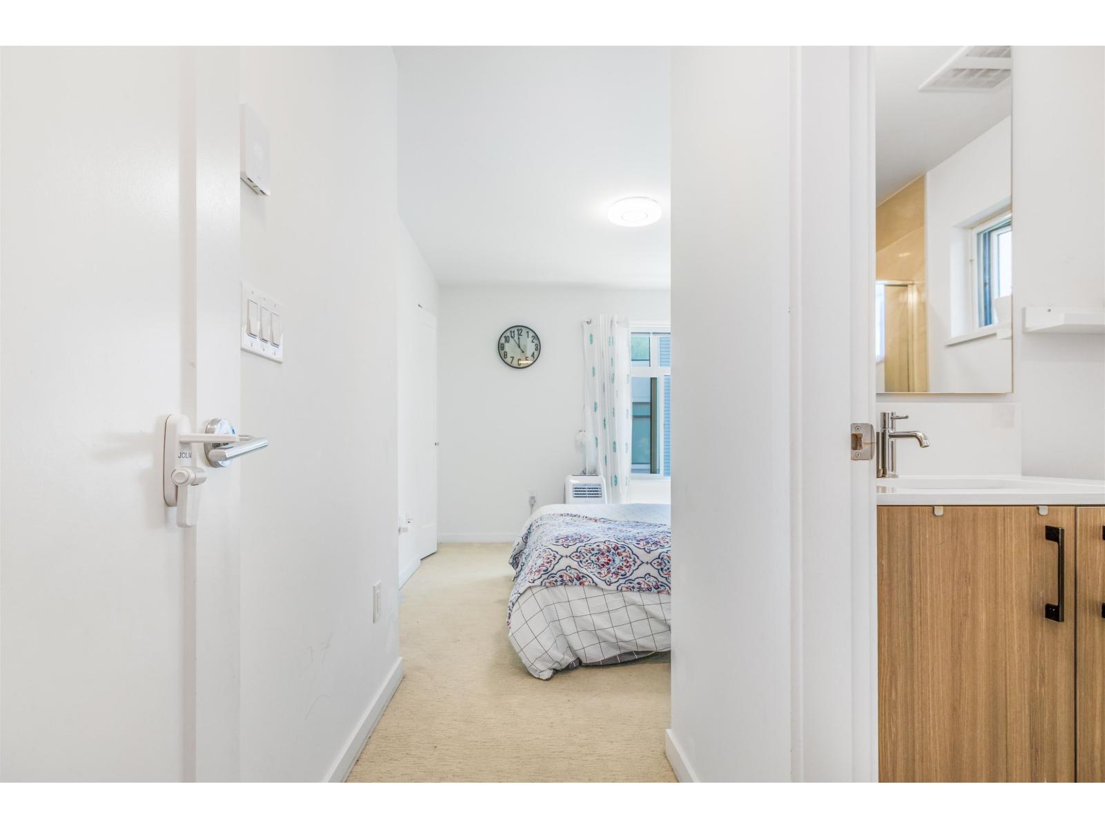 152 15235 Sitka Drive, Surrey, British Columbia  V3S 0A9 - Photo 24 - R3048833