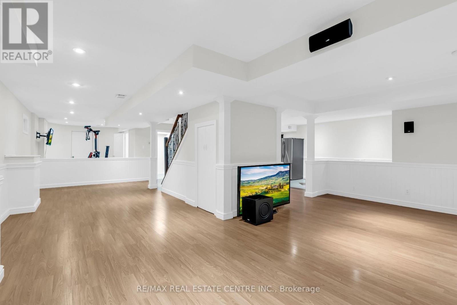 7173 Waldorf Way Nw, Mississauga, Ontario  L5N 7R3 - Photo 40 - W12410261
