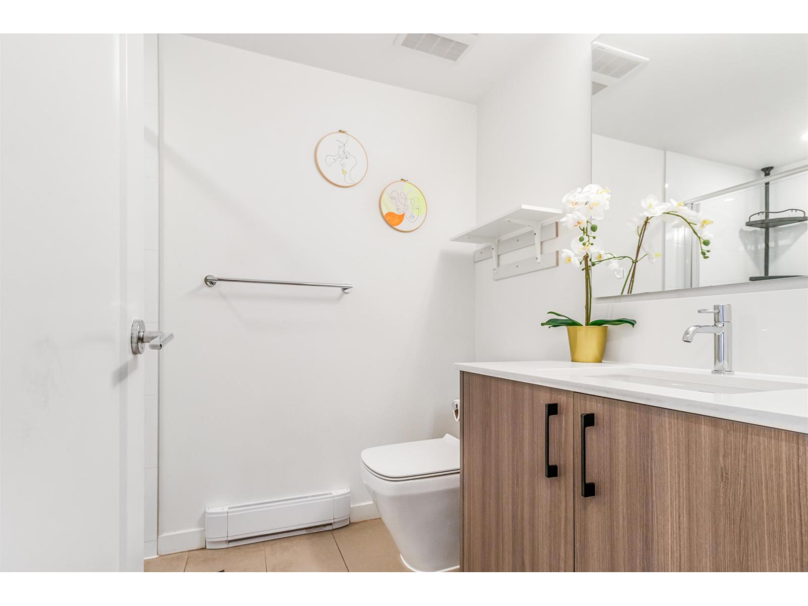 152 15235 Sitka Drive, Surrey, British Columbia  V3S 0A9 - Photo 11 - R3048833