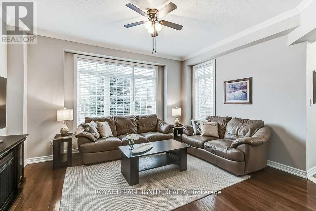 1170 Agram Drive, Oakville, Ontario  L6H 7R9 - Photo 16 - W12410278