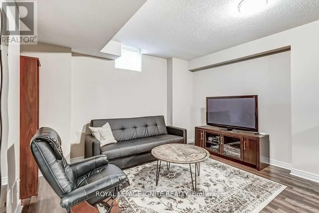 1170 Agram Drive, Oakville, Ontario  L6H 7R9 - Photo 31 - W12410278