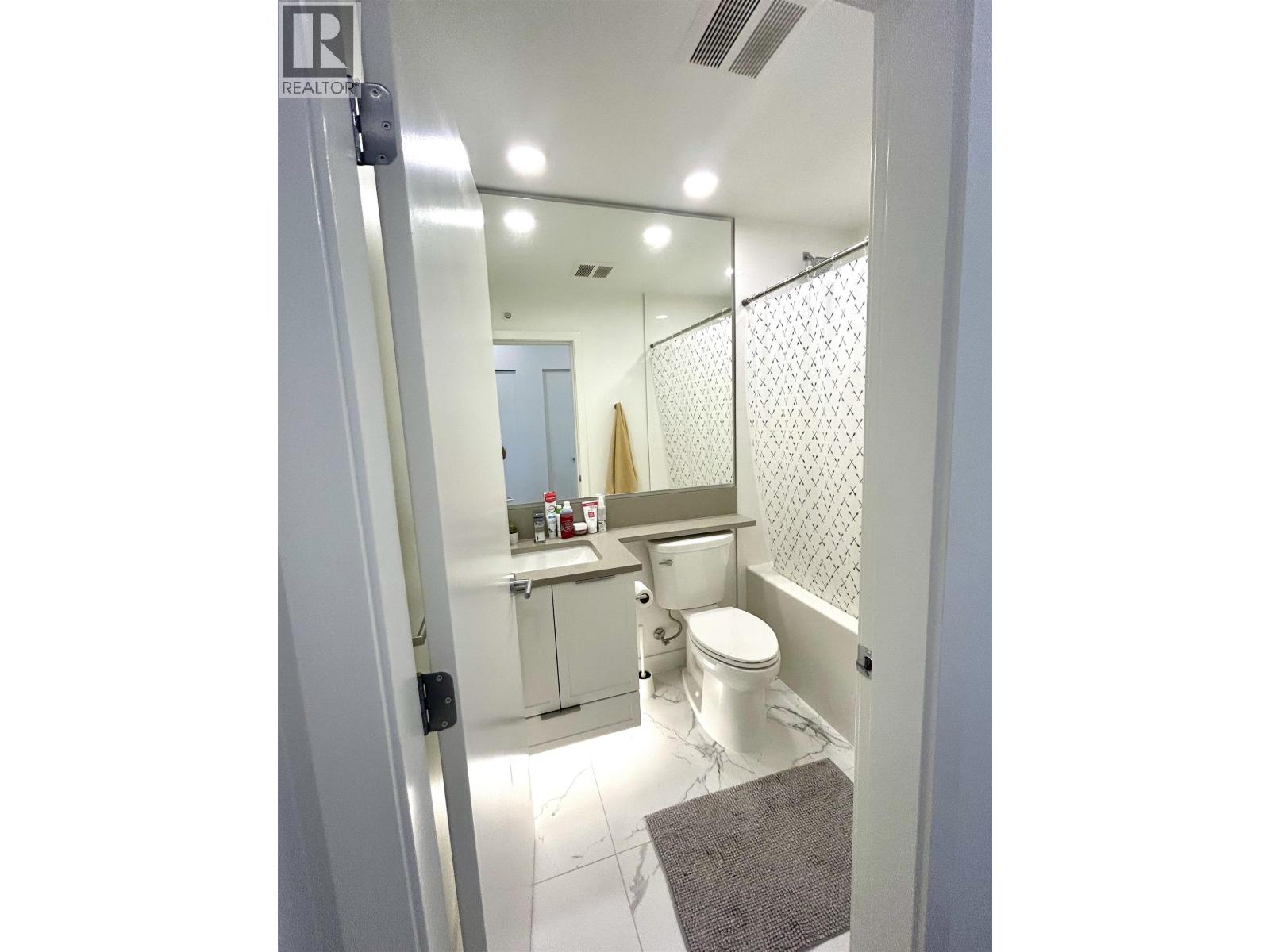 411 7799 17th Street, Burnaby, British Columbia  V3N 0J5 - Photo 14 - R3049058