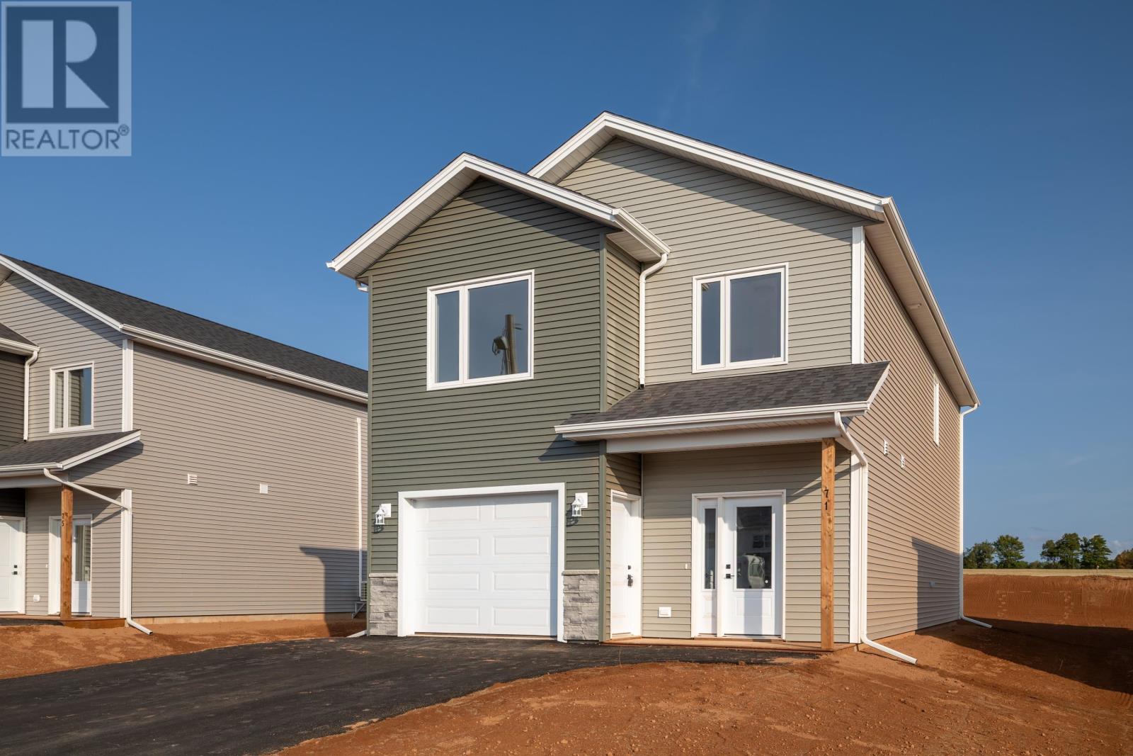 71 Samantha Lane, Cornwall, Prince Edward Island  C0A 1H0 - Photo 1 - 202521247