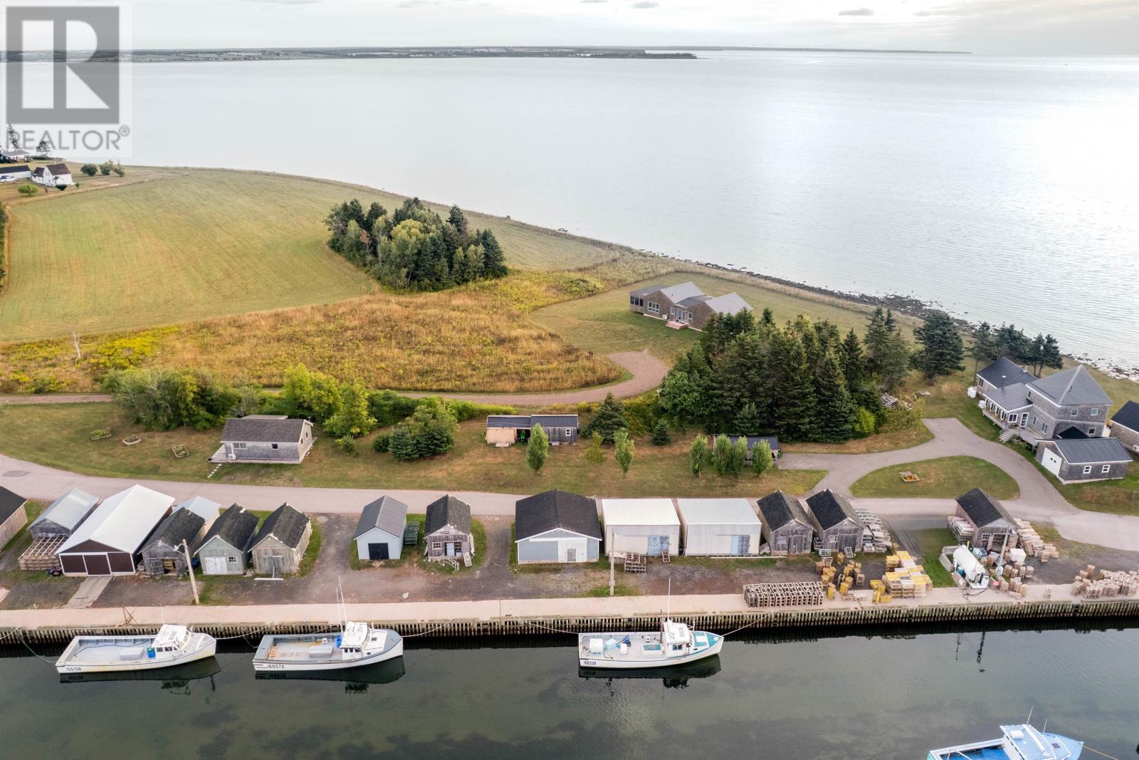 335-337 Harbour Road, Launching, Prince Edward Island  C0A 1G0 - Photo 48 - 202523609