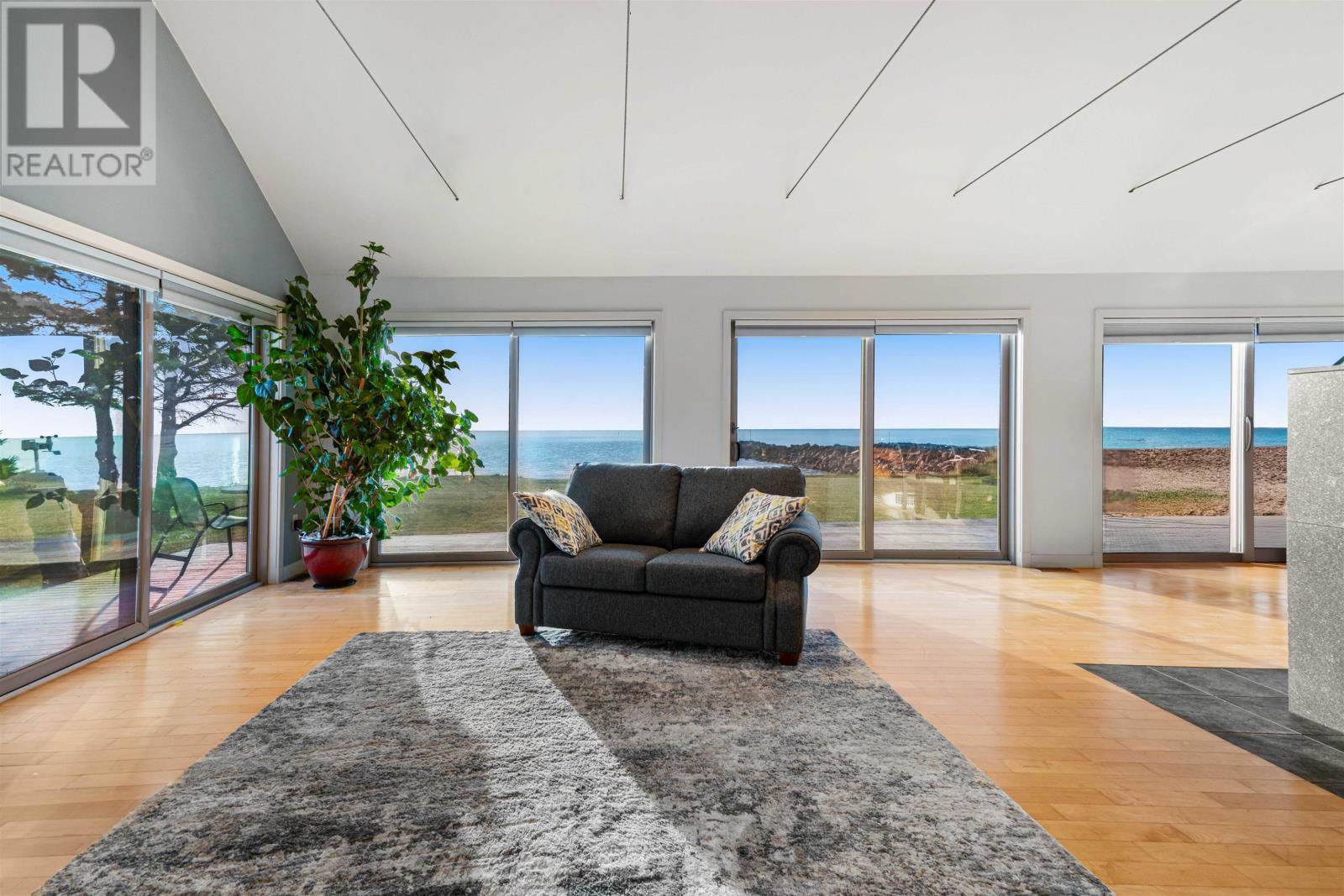 335-337 Harbour Road, Launching, Prince Edward Island  C0A 1G0 - Photo 8 - 202523609