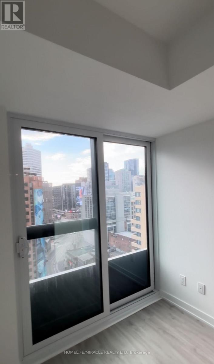 1601 - 252 Church Street, Toronto, Ontario  M5B 0E6 - Photo 2 - C12410412