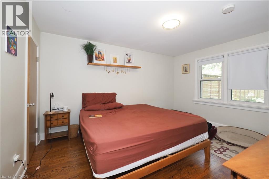 296 Dumfries Avenue, Kitchener, Ontario  N2H 2E8 - Photo 6 - 40769046