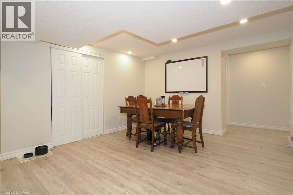 296 Dumfries Avenue, Kitchener, Ontario  N2H 2E8 - Photo 19 - 40769046