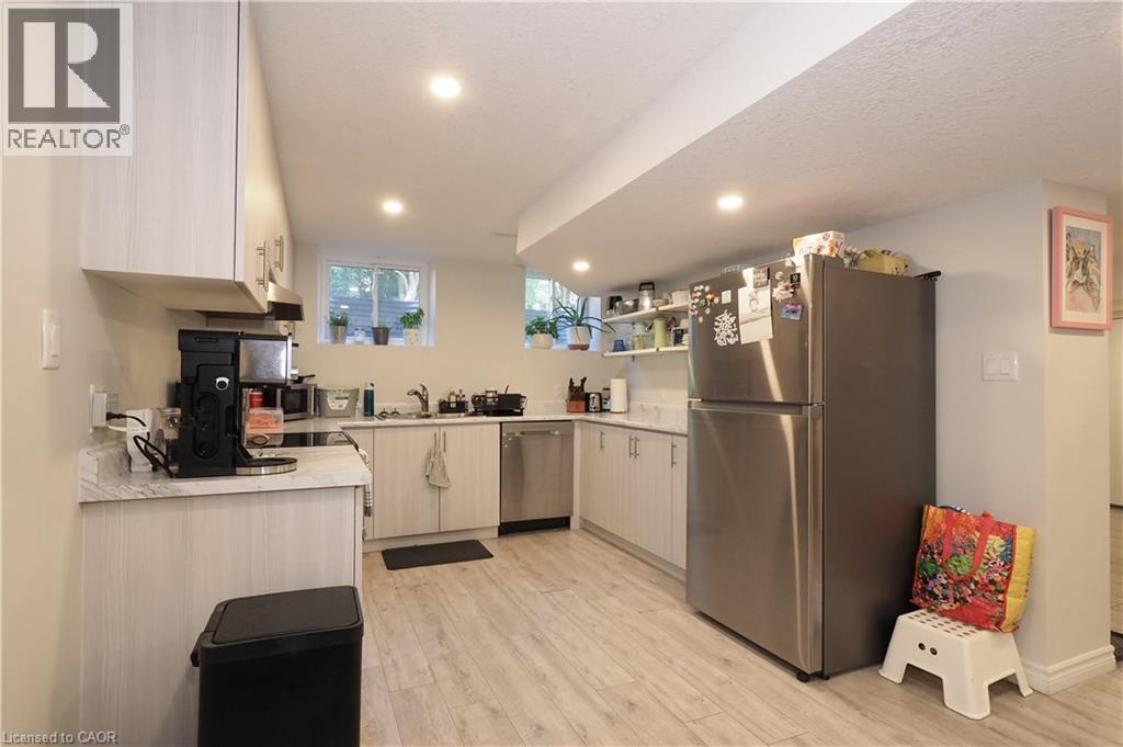 296 Dumfries Avenue, Kitchener, Ontario  N2H 2E8 - Photo 22 - 40769046