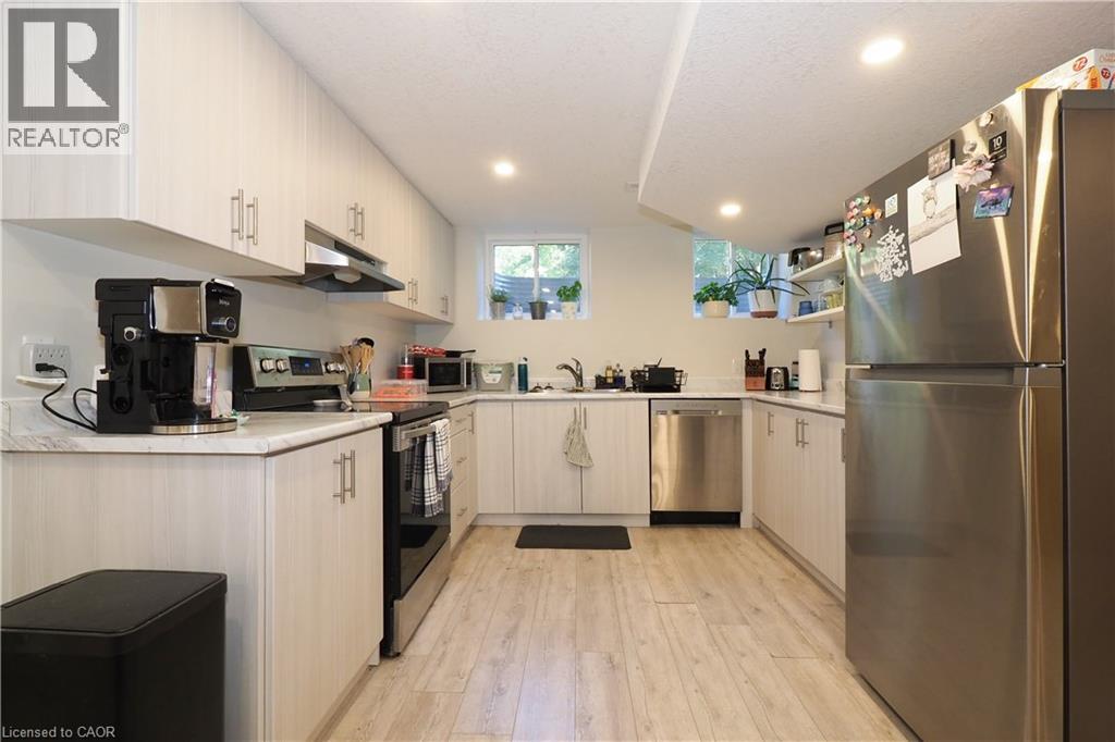 296 Dumfries Avenue, Kitchener, Ontario  N2H 2E8 - Photo 21 - 40769046