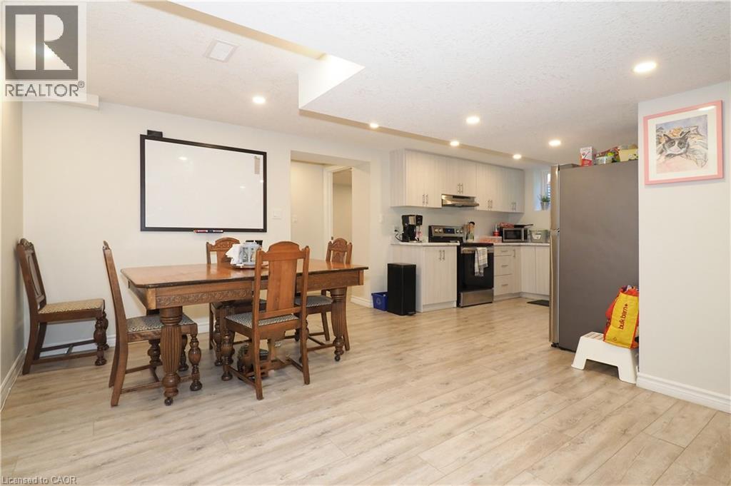 296 Dumfries Avenue, Kitchener, Ontario  N2H 2E8 - Photo 18 - 40769046