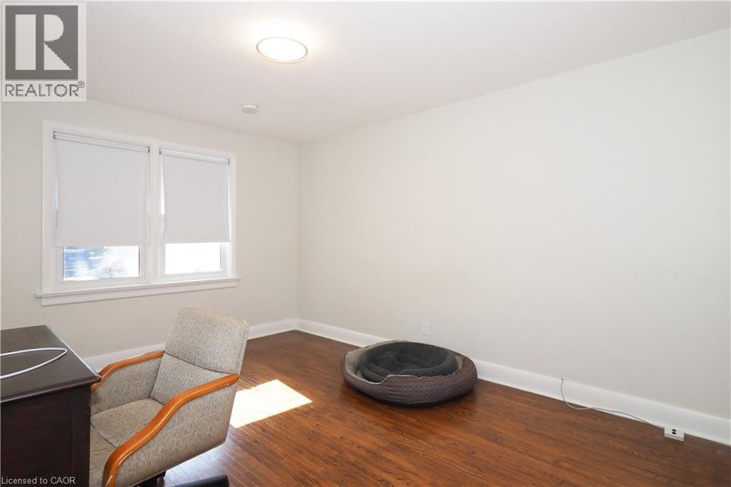 296 Dumfries Avenue, Kitchener, Ontario  N2H 2E8 - Photo 8 - 40769046