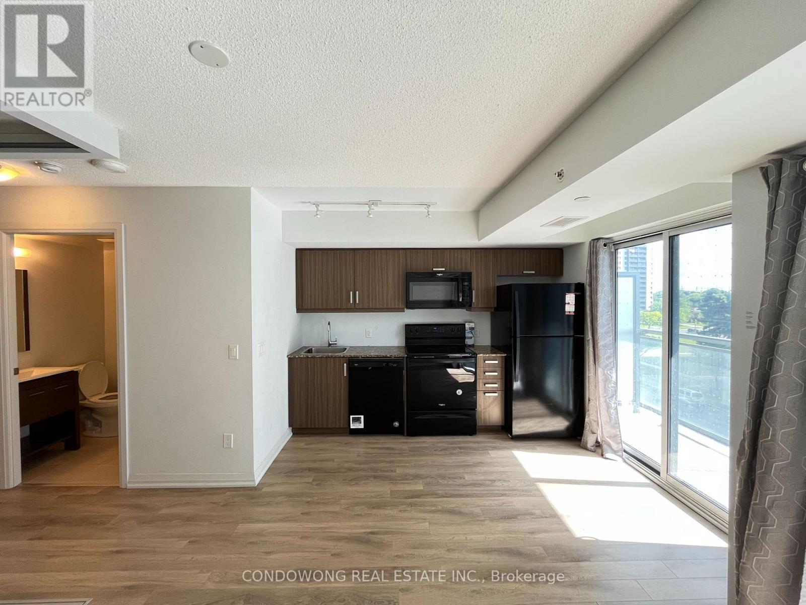 408 - 30 Meadowglen Place, Toronto, Ontario  M1G 0A6 - Photo 1 - E12410345