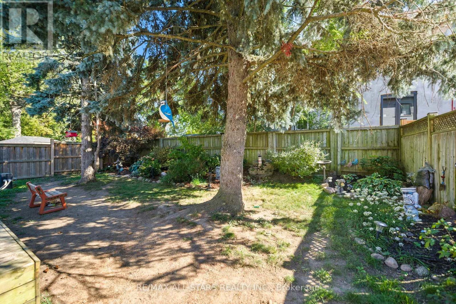 11 Chatterton Boulevard, Toronto, Ontario  M1M 2G3 - Photo 43 - E12410367