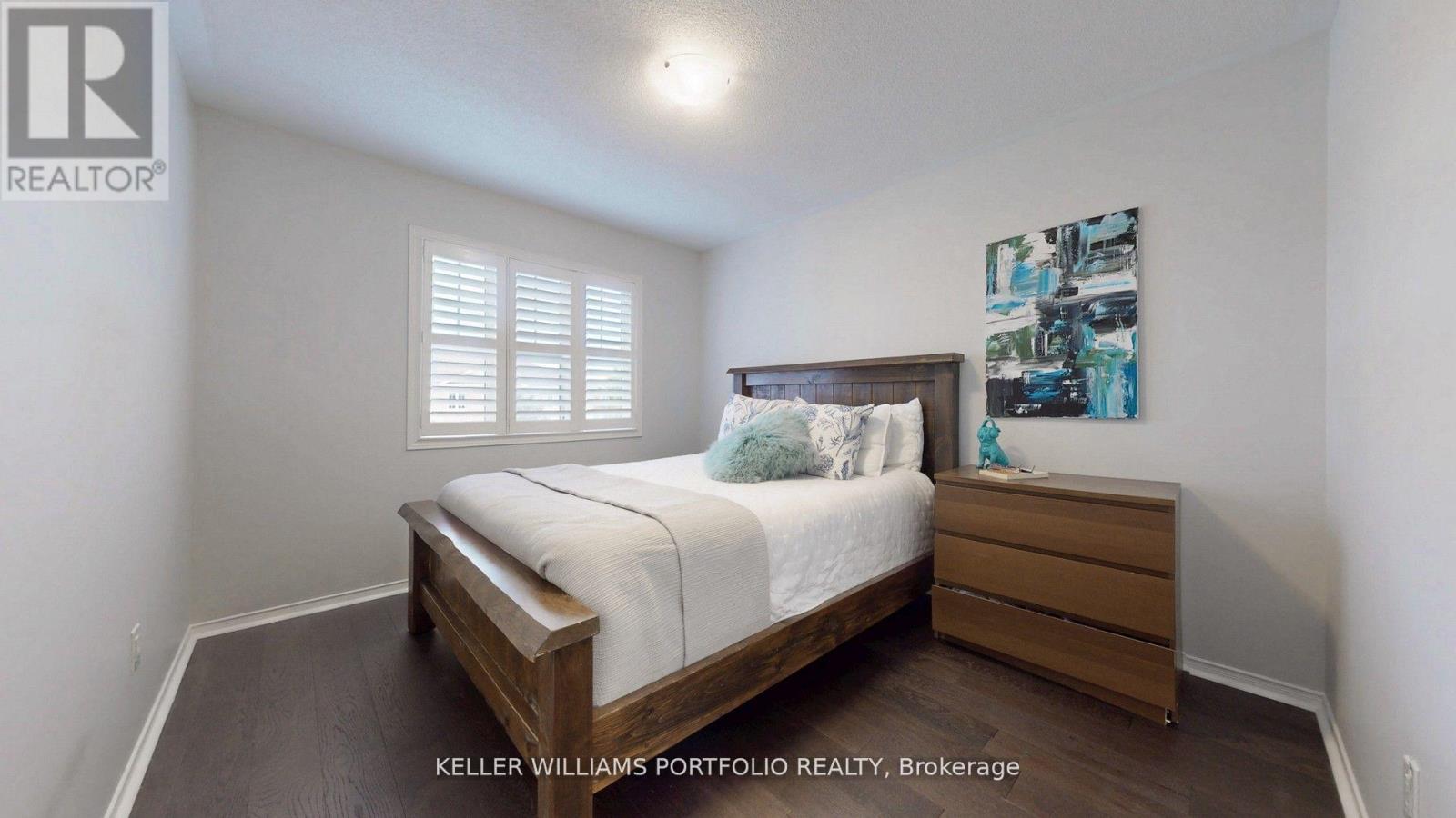 773 Miller Park Avenue, Bradford West Gwillimbury, Ontario  L3Z 0L8 - Photo 15 - N12410303