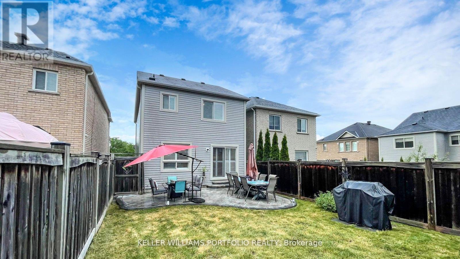 773 Miller Park Avenue, Bradford West Gwillimbury, Ontario  L3Z 0L8 - Photo 21 - N12410303