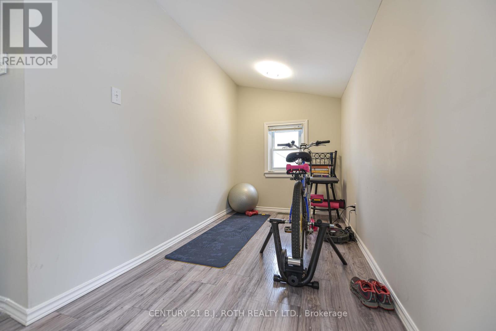 7187 Beach Drive, Ramara, Ontario  L0K 2B0 - Photo 12 - S12410309