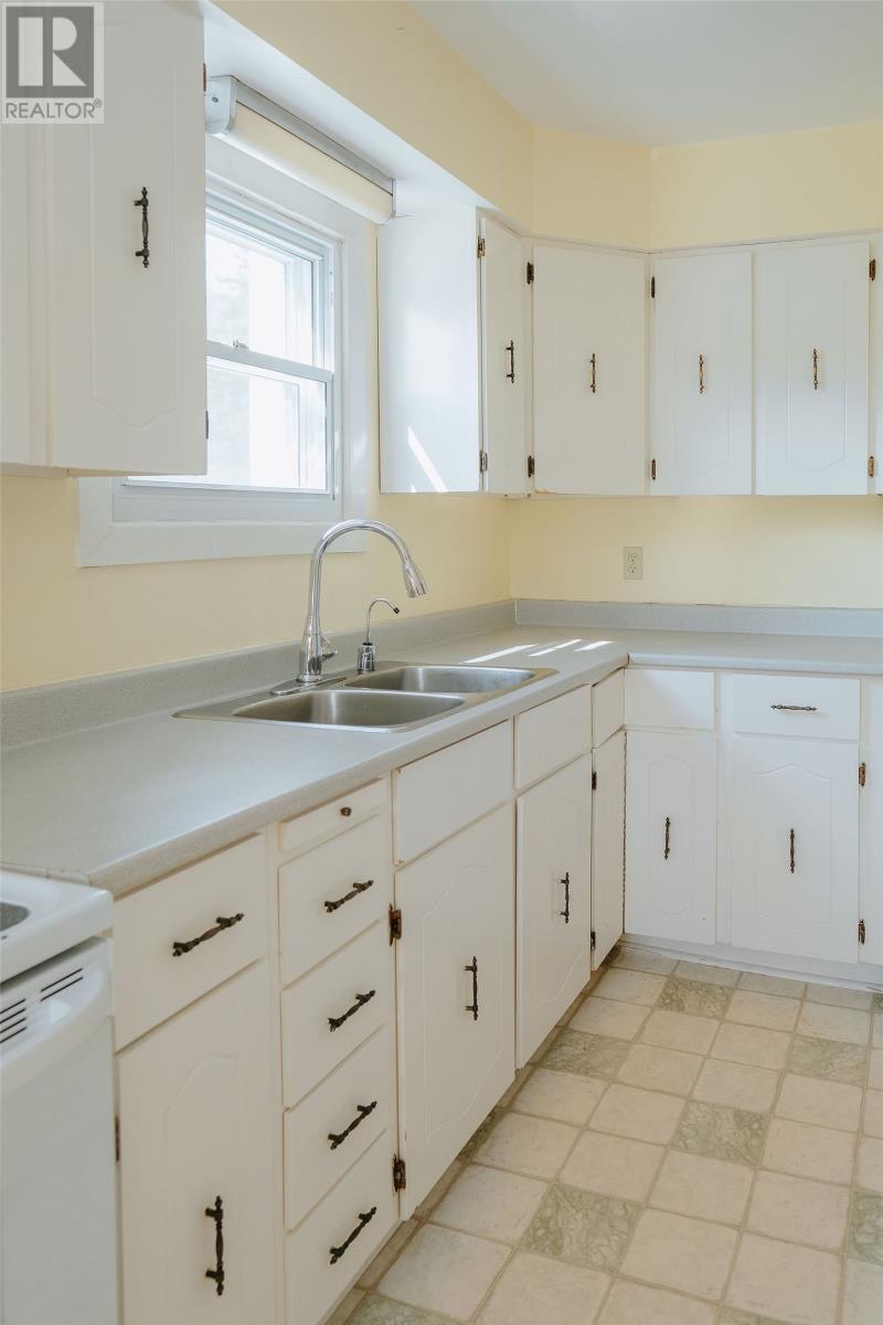 61 Edinburgh Avenue, Gander, Newfoundland & Labrador  A1V 1C6 - Photo 7 - 1286275