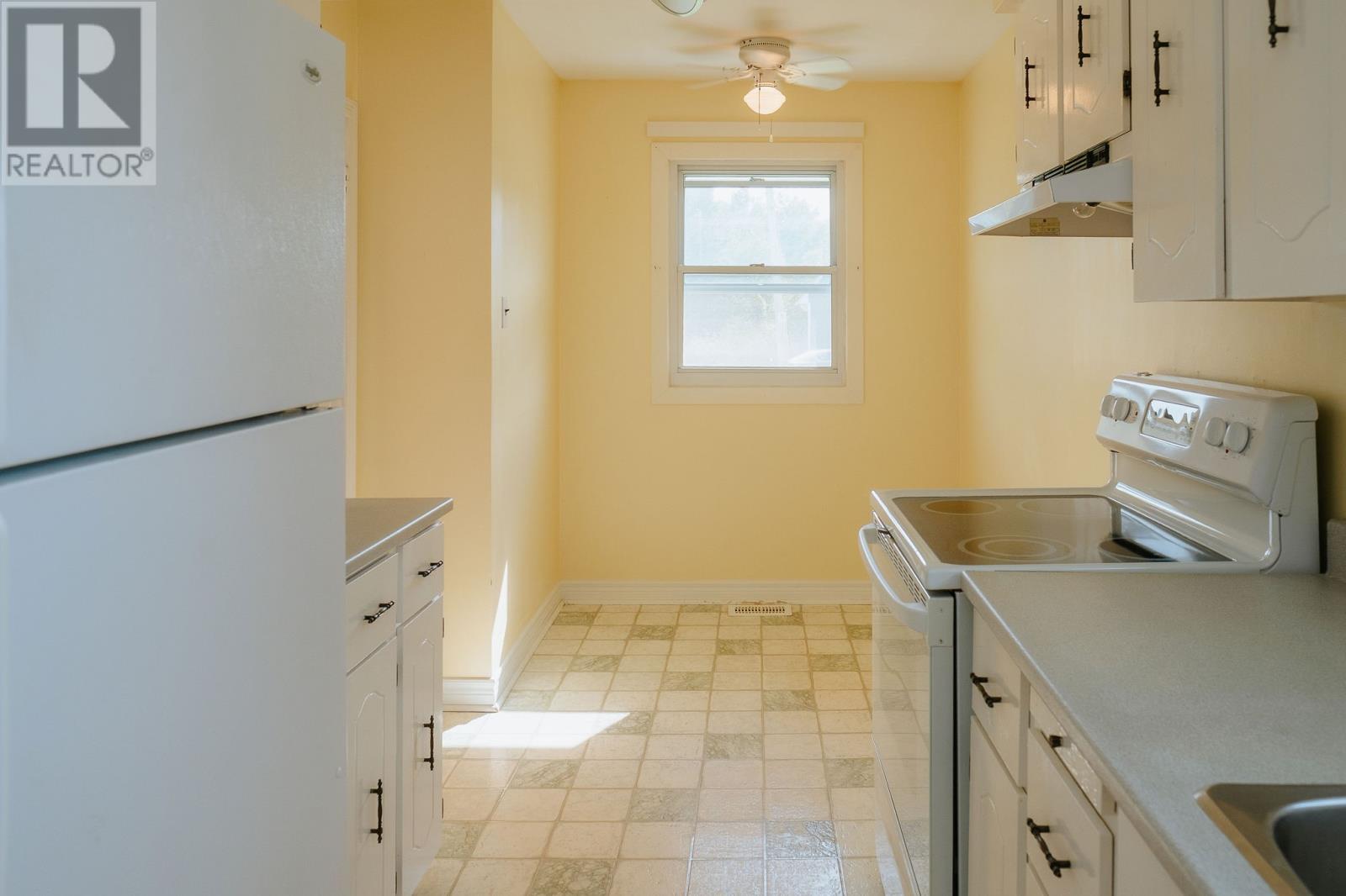 61 Edinburgh Avenue, Gander, Newfoundland & Labrador  A1V 1C6 - Photo 5 - 1286275