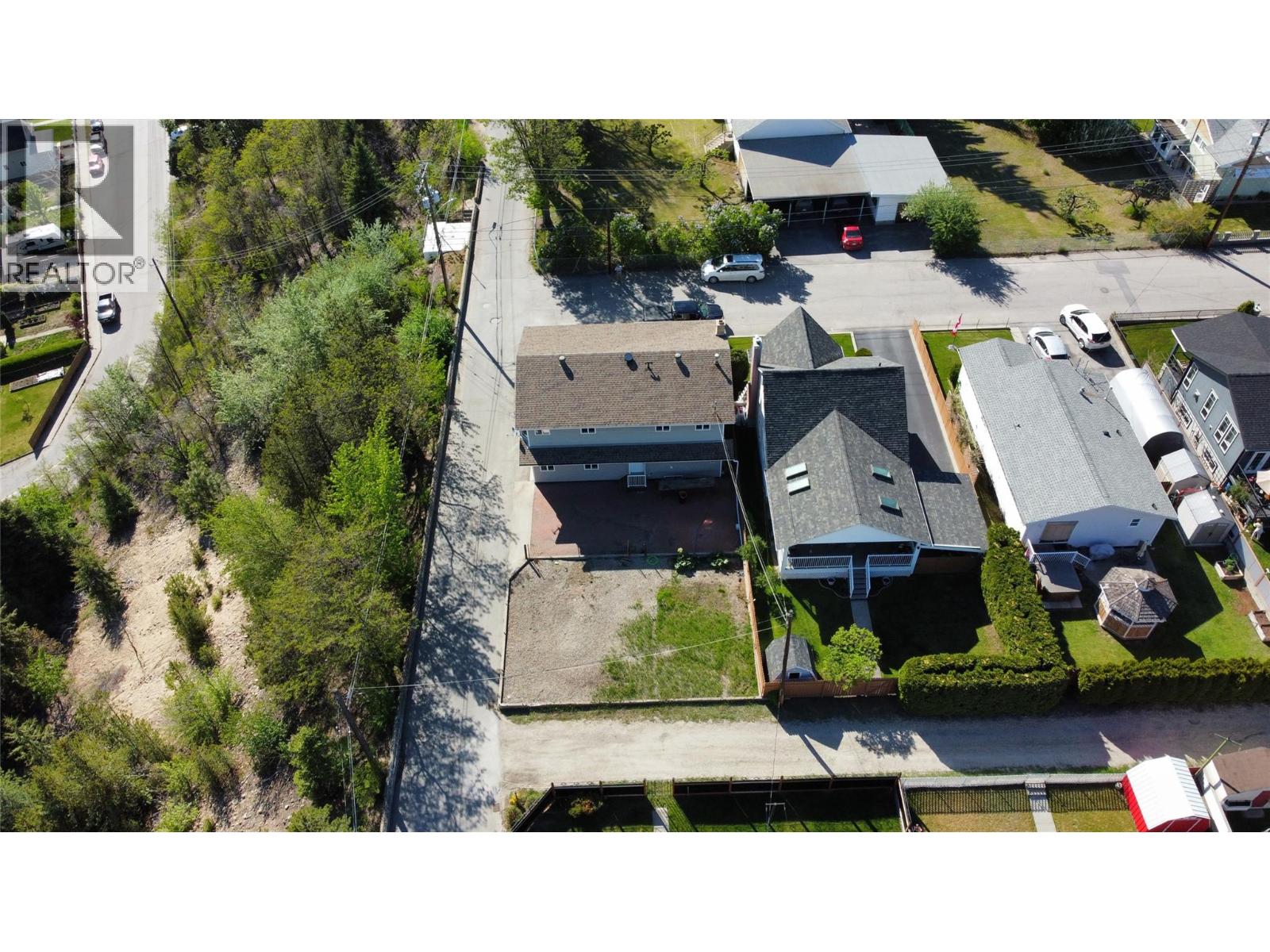 1610 Mcbride Street, Trail, British Columbia  V1R 2Z6 - Photo 15 - 10357895