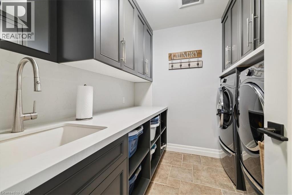 55 Mountain Street, Grimsby, Ontario  L3M 3K2 - Photo 32 - 40770879