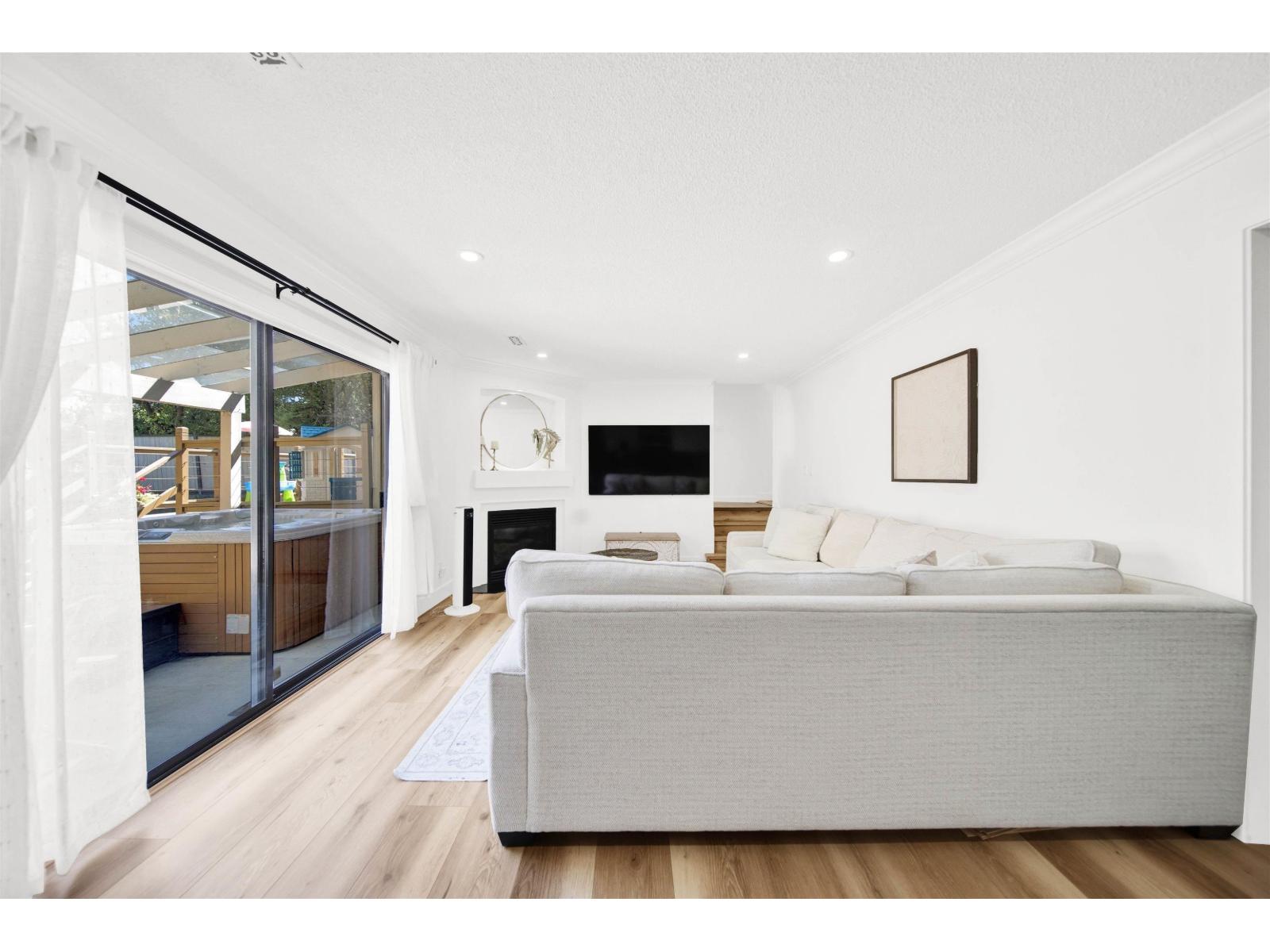 11473 Royal Crescent, Surrey, British Columbia  V3V 6V5 - Photo 14 - R3048919