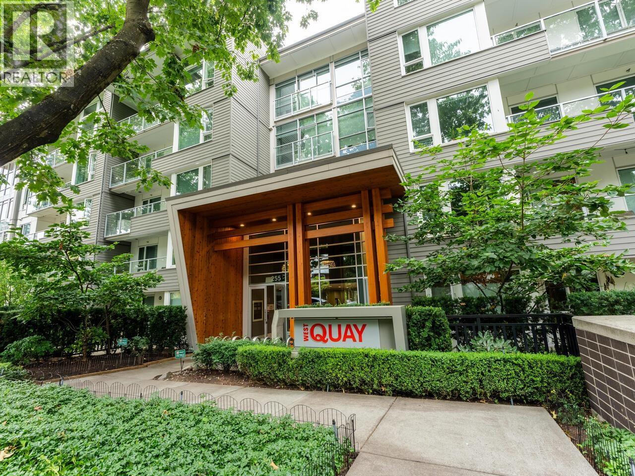 412 255 W 1ST STREET, North Vancouver, British Columbia