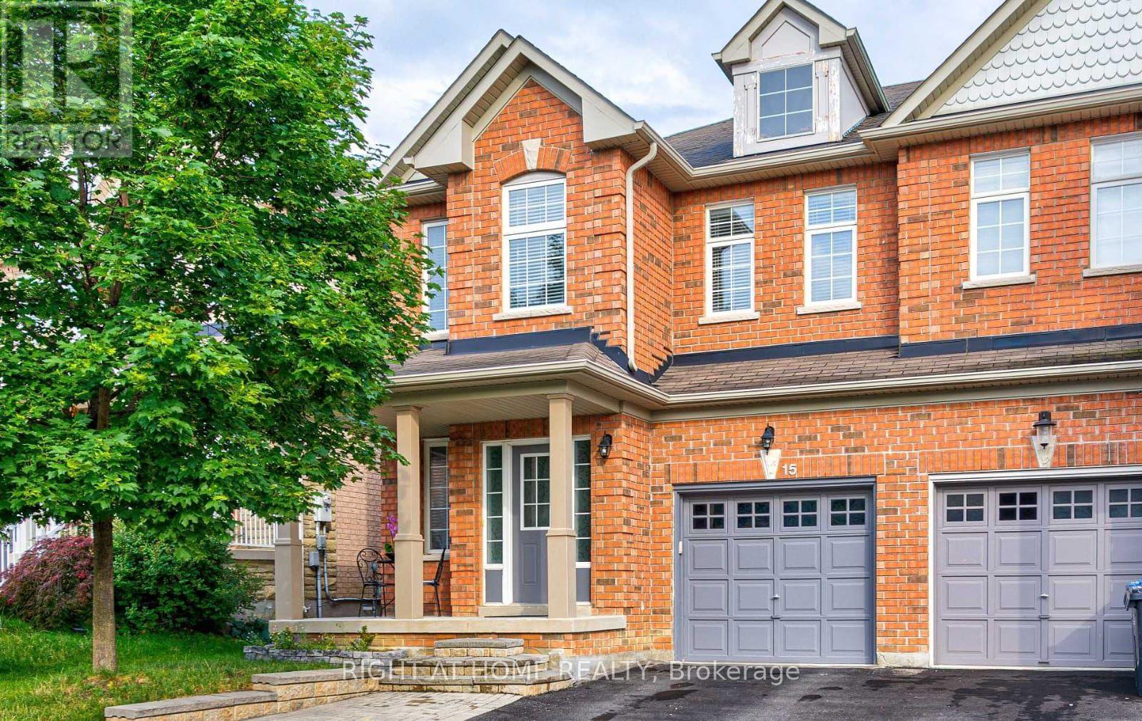 15 Krakow Street, Brampton, Ontario  L6Y 0K9 - Photo 1 - W12410347