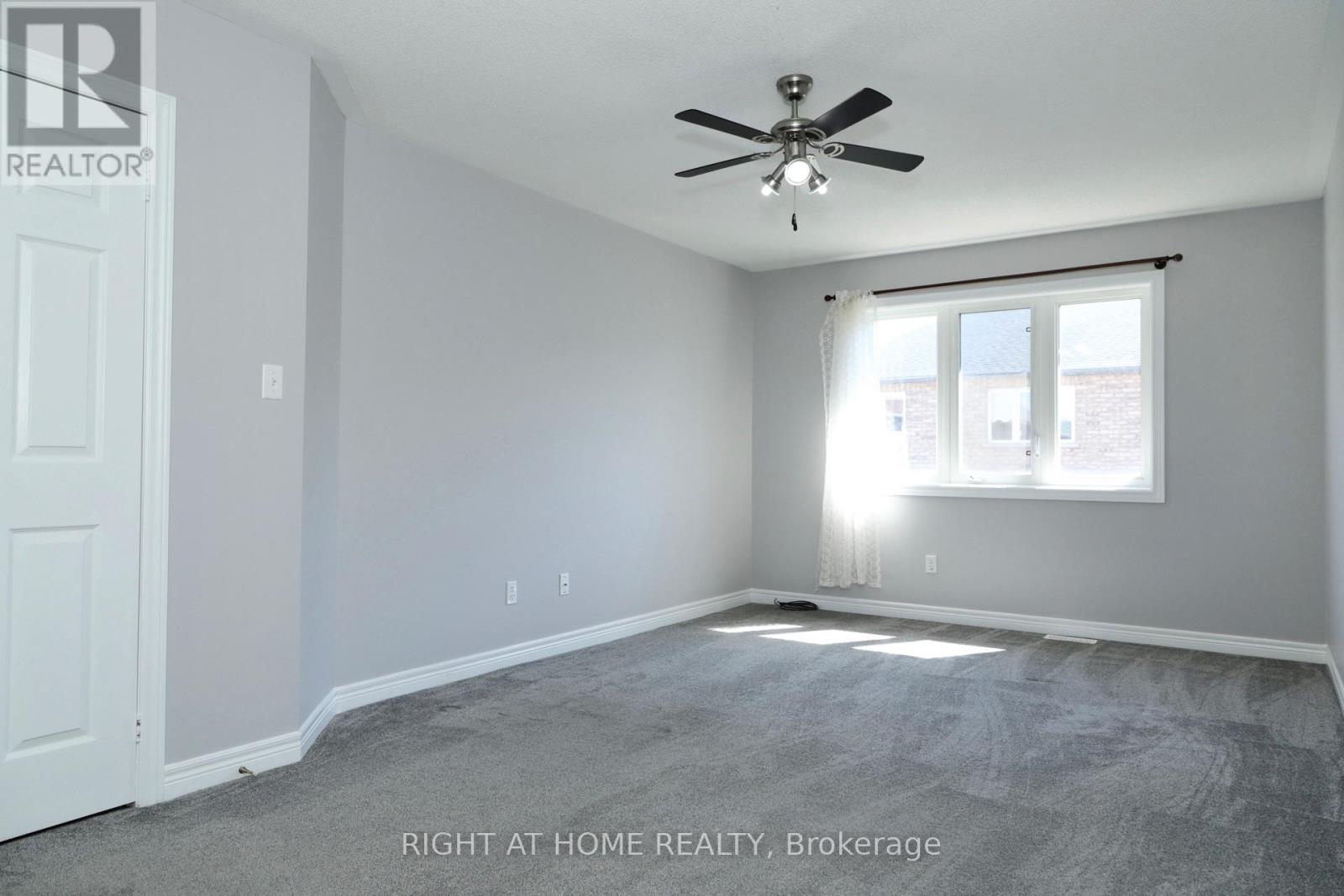 15 Krakow Street, Brampton, Ontario  L6Y 0K9 - Photo 15 - W12410347