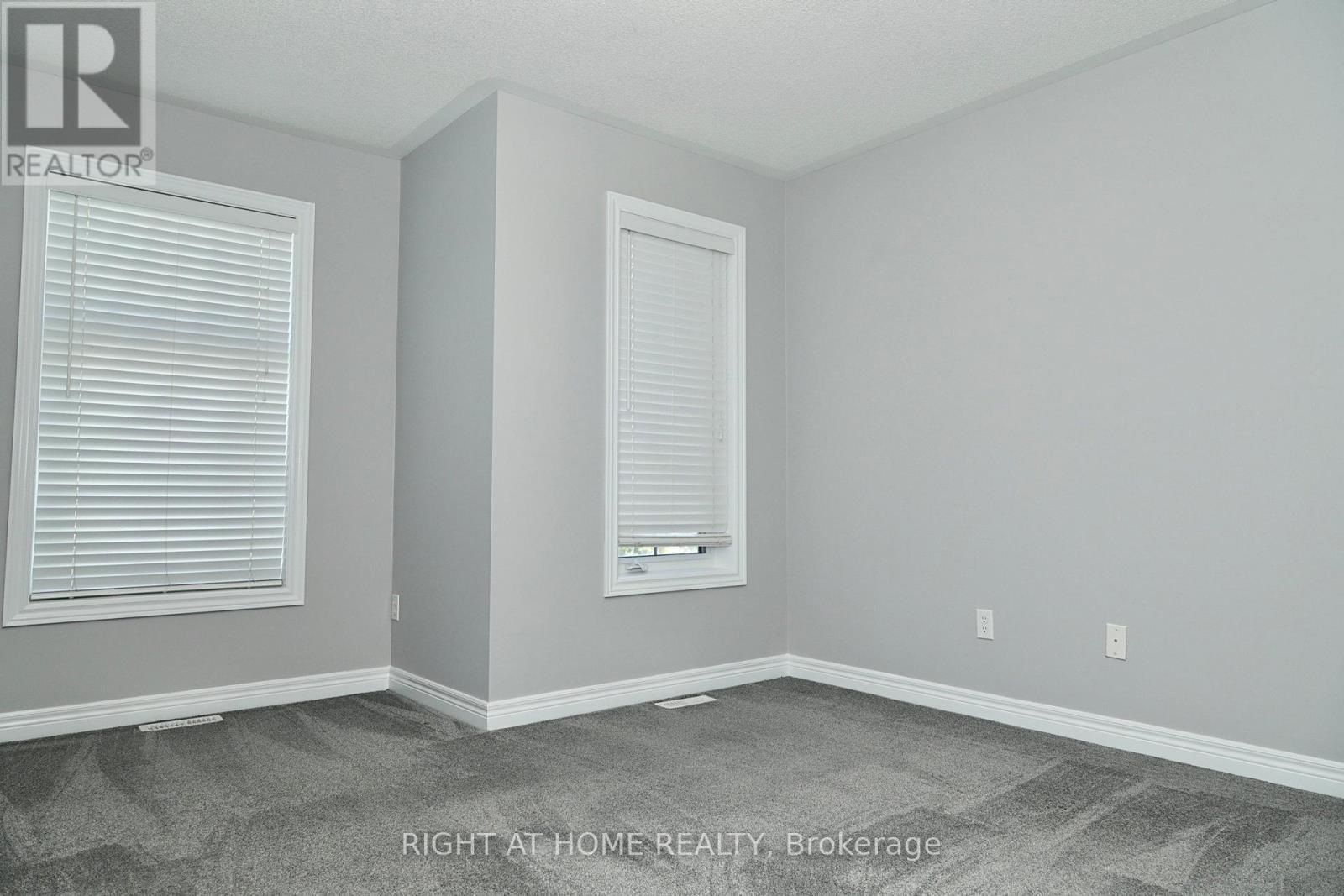 15 Krakow Street, Brampton, Ontario  L6Y 0K9 - Photo 18 - W12410347