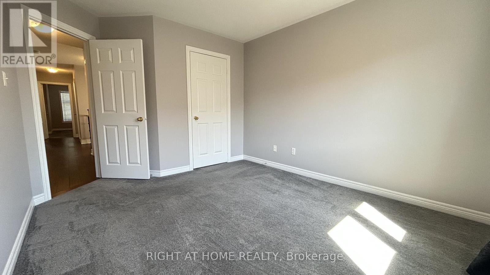 15 Krakow Street, Brampton, Ontario  L6Y 0K9 - Photo 24 - W12410347