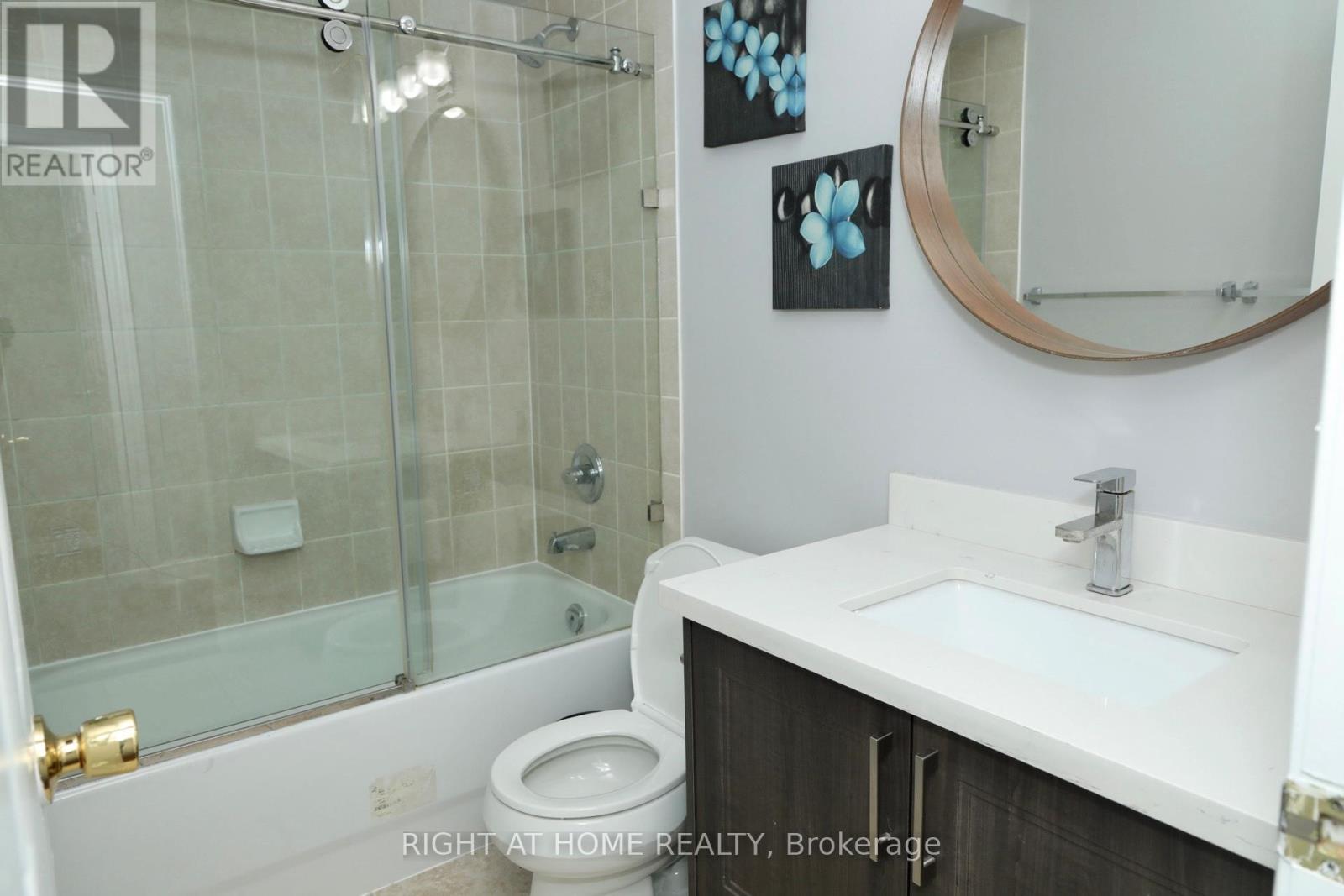 15 Krakow Street, Brampton, Ontario  L6Y 0K9 - Photo 26 - W12410347
