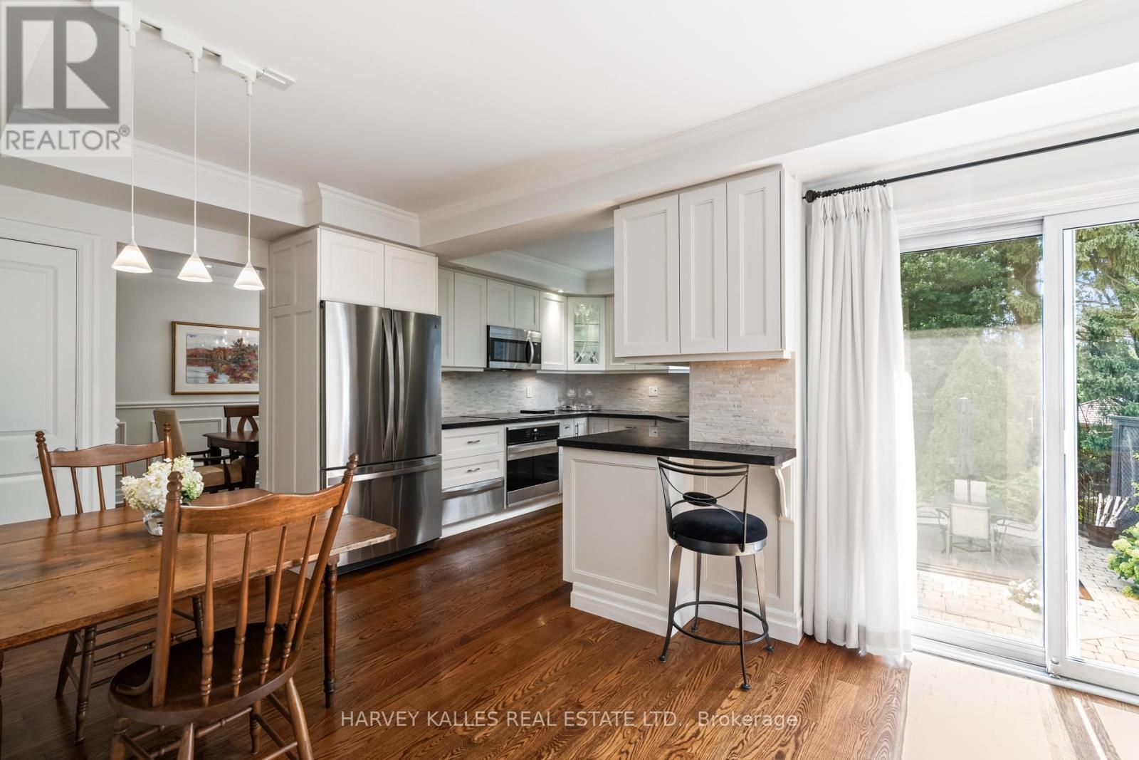 17 Elstree Road, Toronto, Ontario  M9A 3Y9 - Photo 13 - W12410366