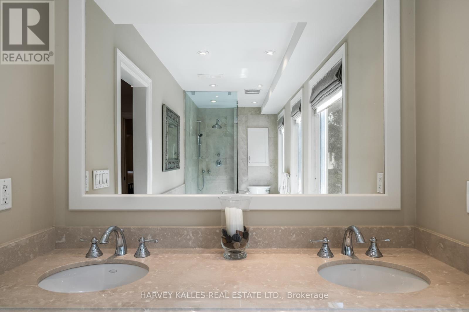 17 Elstree Road, Toronto, Ontario  M9A 3Y9 - Photo 31 - W12410366