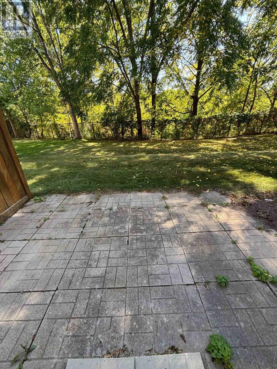 27 - 7284 Bellshire Gate, Mississauga, Ontario  L5N 8E3 - Photo 29 - W12410374