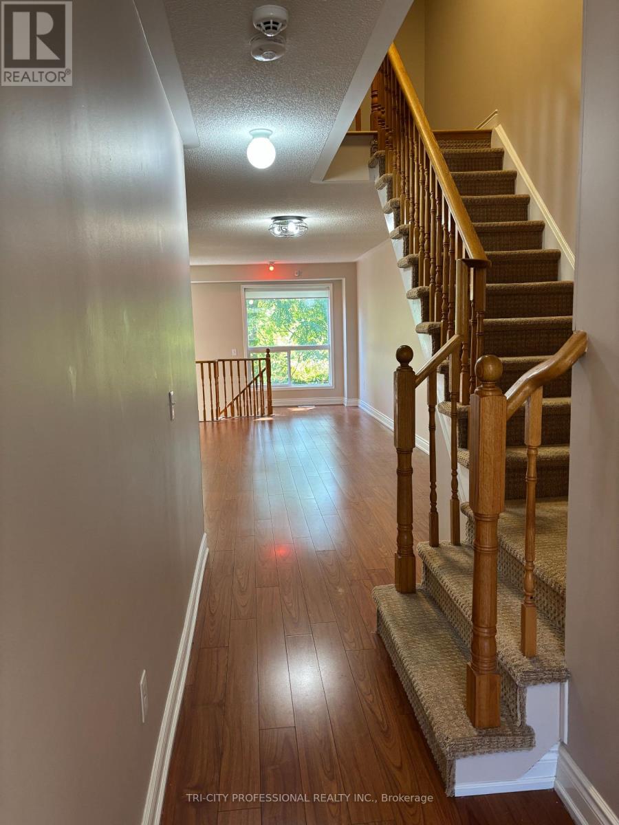 27 - 7284 Bellshire Gate, Mississauga, Ontario  L5N 8E3 - Photo 7 - W12410374