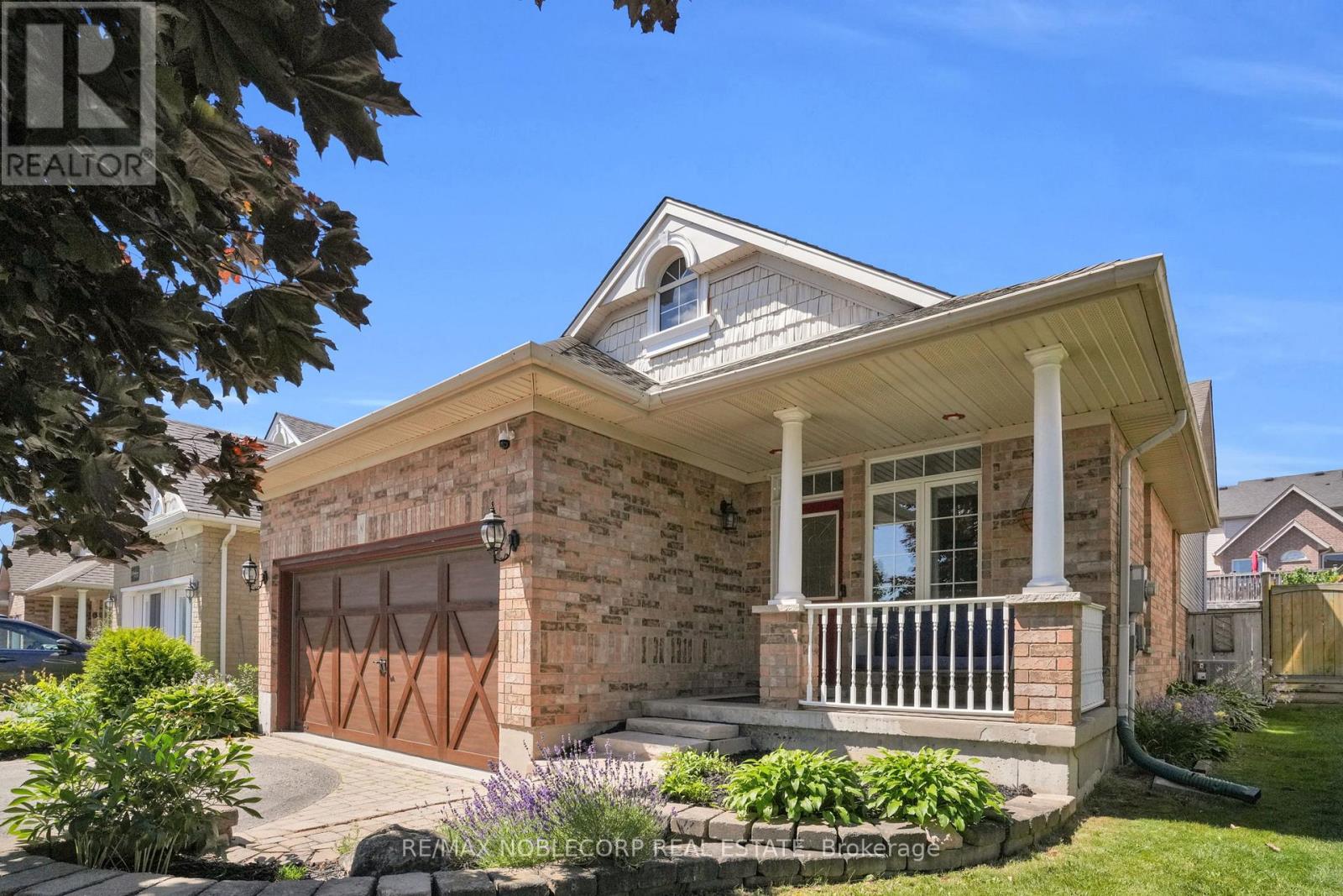 8 FENDLEY ROAD, Orangeville, Ontario