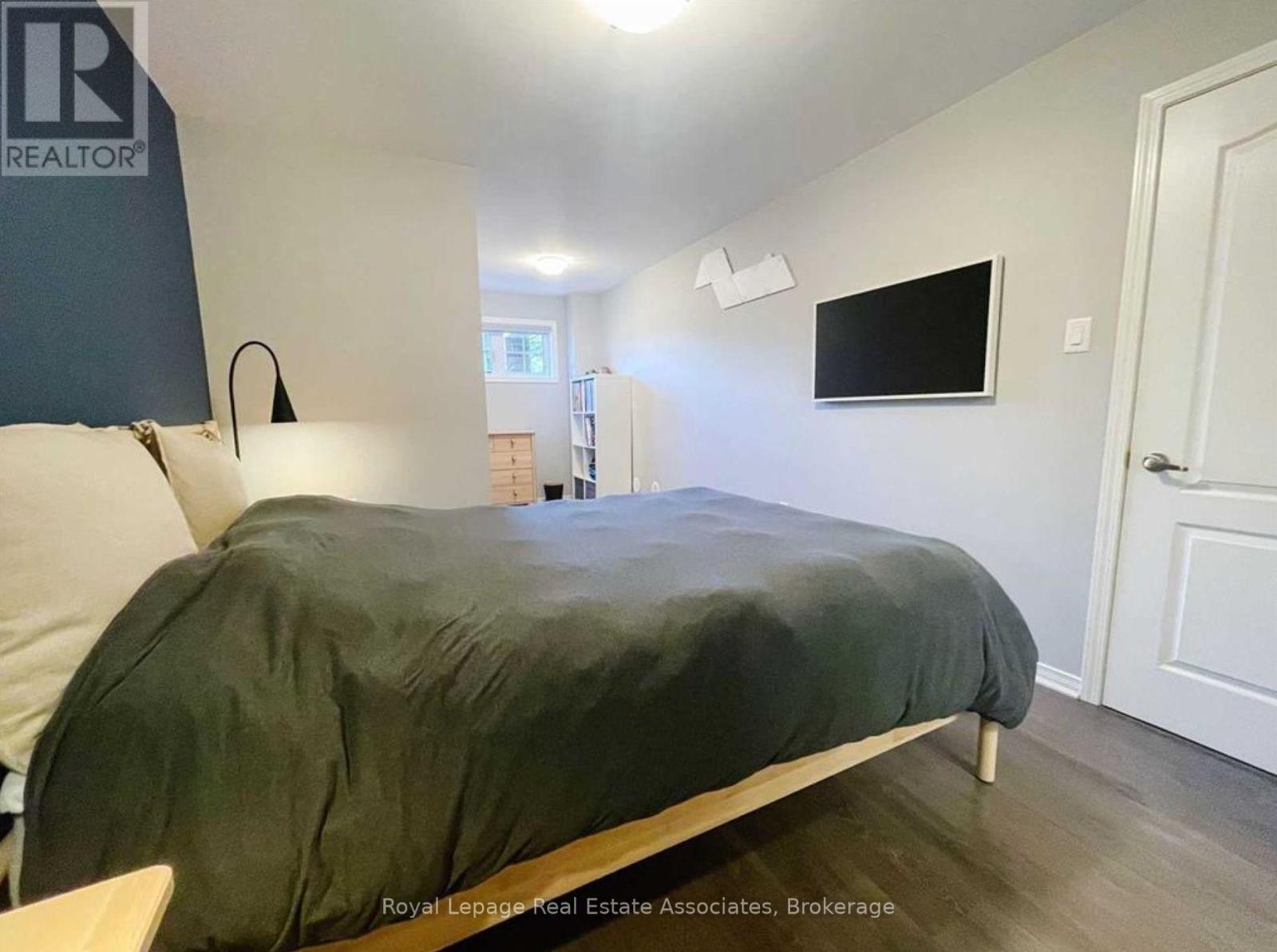 60 - 2441 Greenwich Drive, Oakville, Ontario  L6M 0S3 - Photo 17 - W12410421