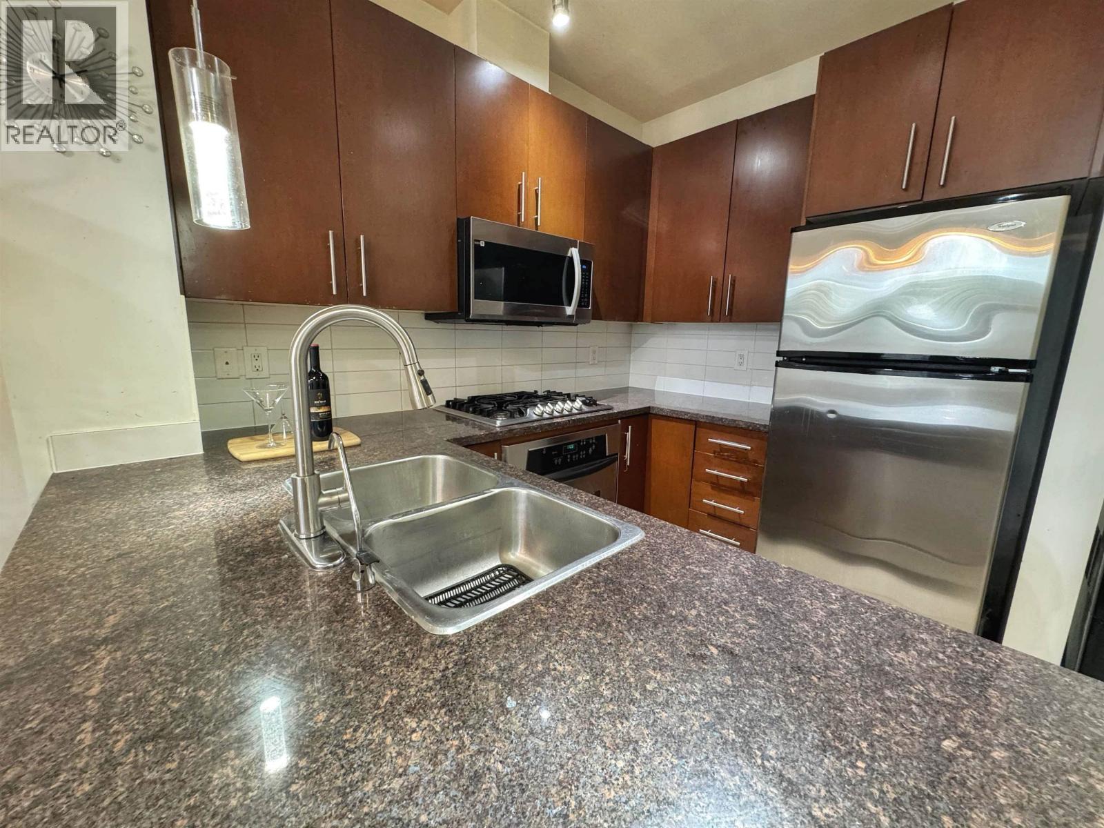 415 3651 Foster Avenue, Vancouver, British Columbia  V5R 0A2 - Photo 5 - R3049037