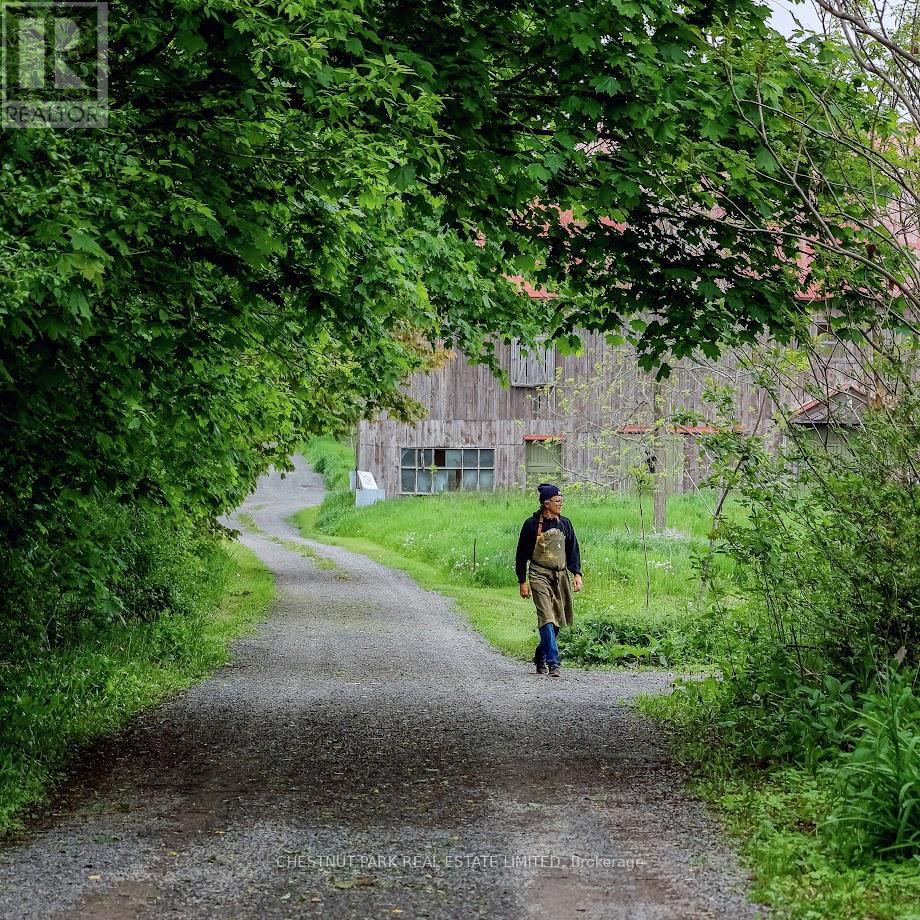 1 Station Road, Prince Edward County, Ontario  K0K 1J0 - Photo 43 - X12410477