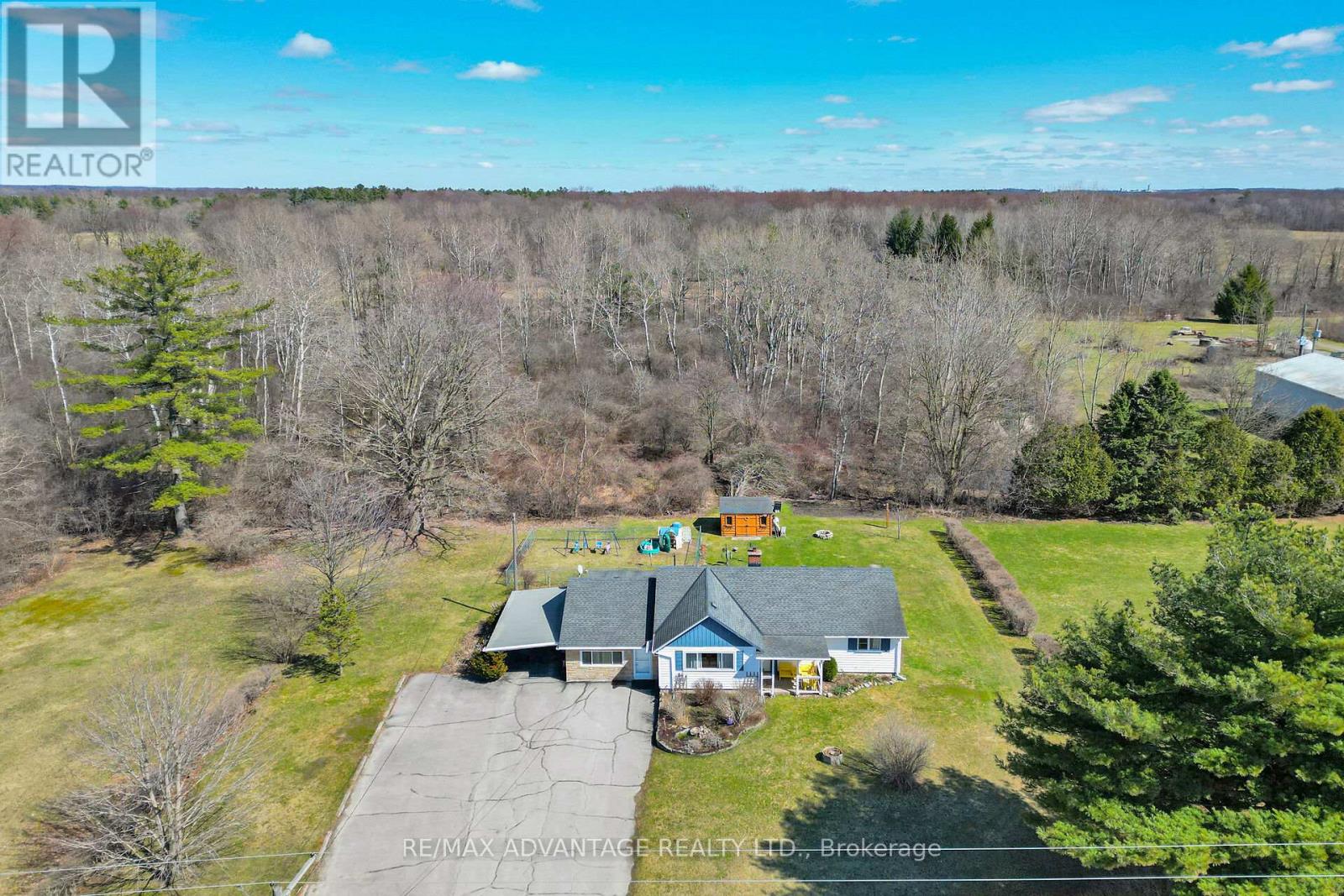 2678 Dorchester Road, Thames Centre, Ontario  N0L 1G5 - Photo 2 - X12410462