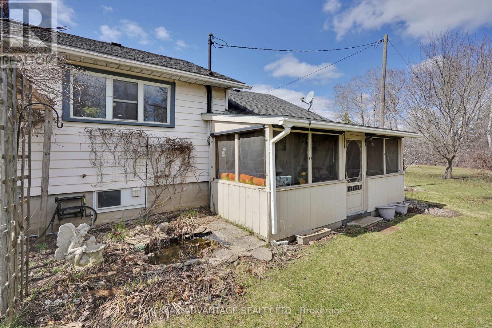 2678 Dorchester Road, Thames Centre, Ontario  N0L 1G5 - Photo 34 - X12410462