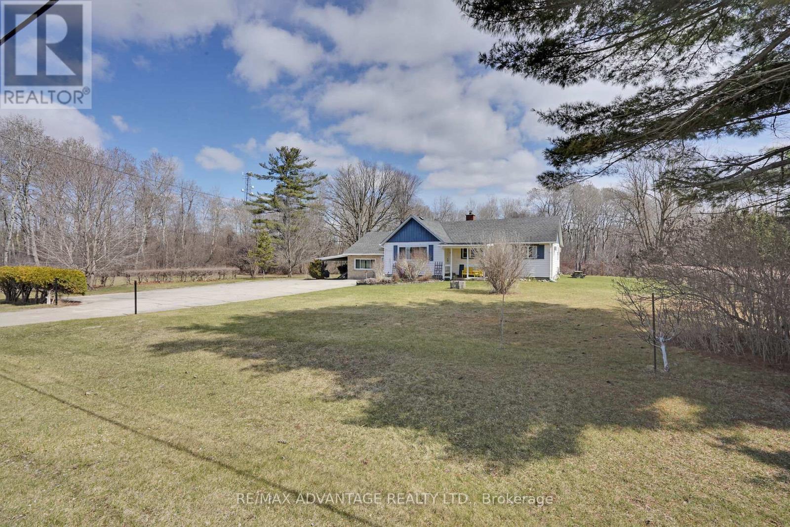 2678 Dorchester Road, Thames Centre, Ontario  N0L 1G5 - Photo 45 - X12410462