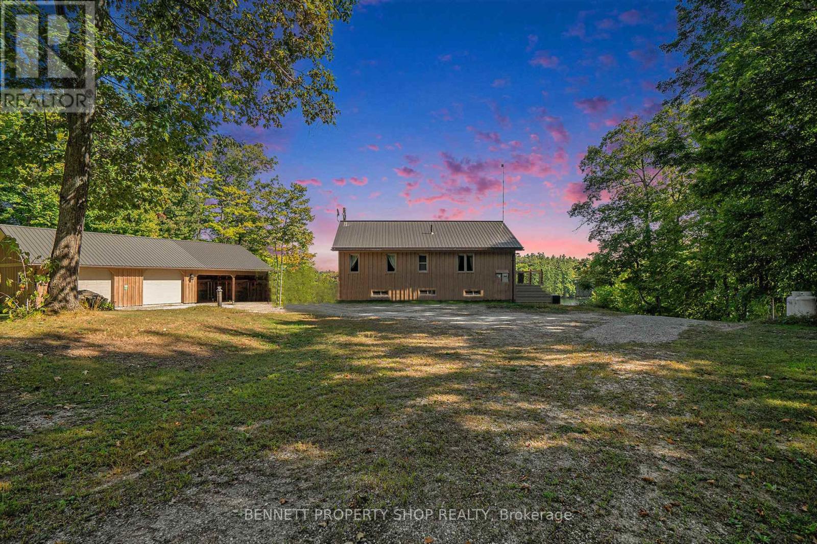 250 Horne Lake Road, Lanark Highlands, Ontario  K0G 1K0 - Photo 30 - X12410467