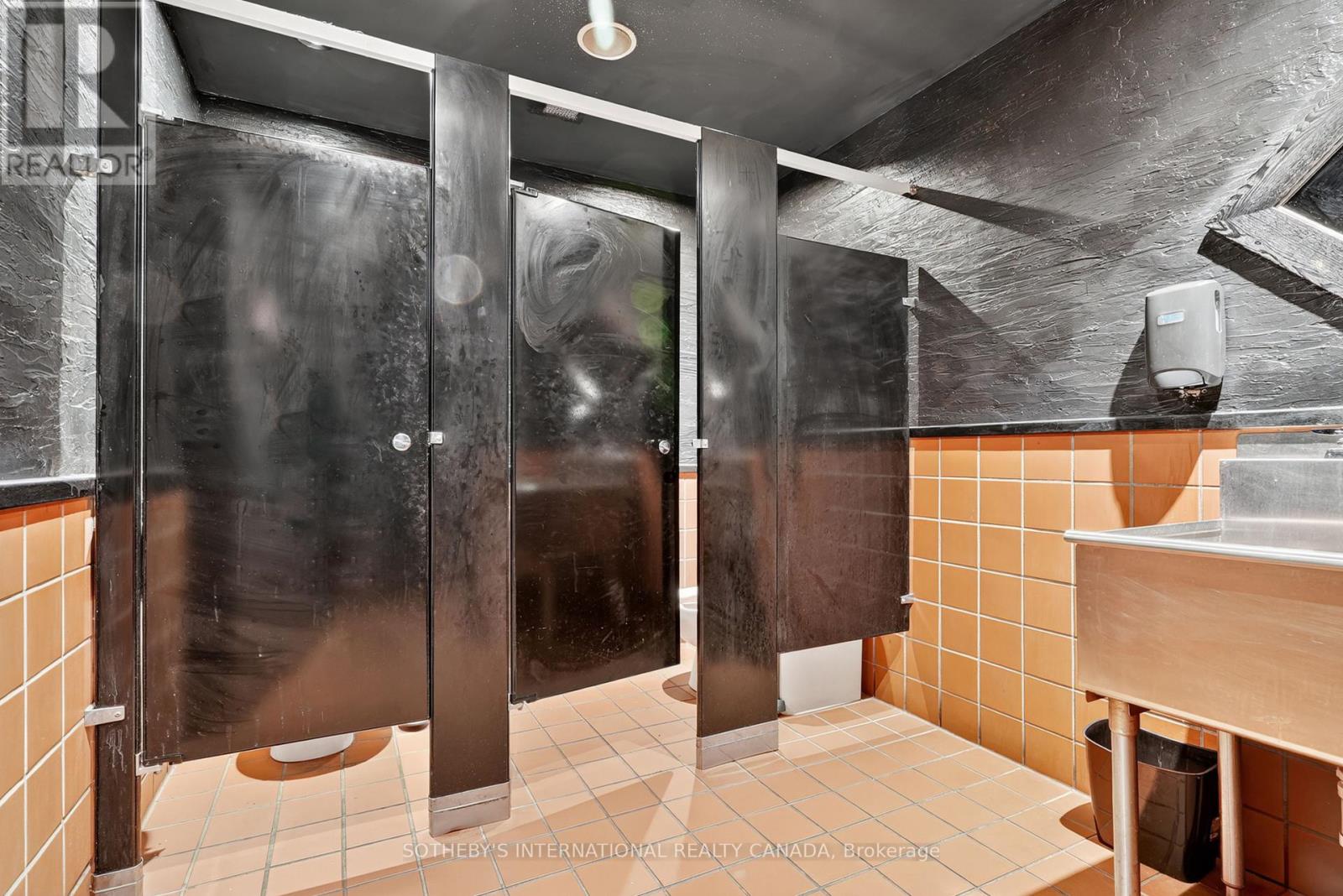 2525 Bank Street, Ottawa, Ontario  K1V 8A9 - Photo 15 - X12410473