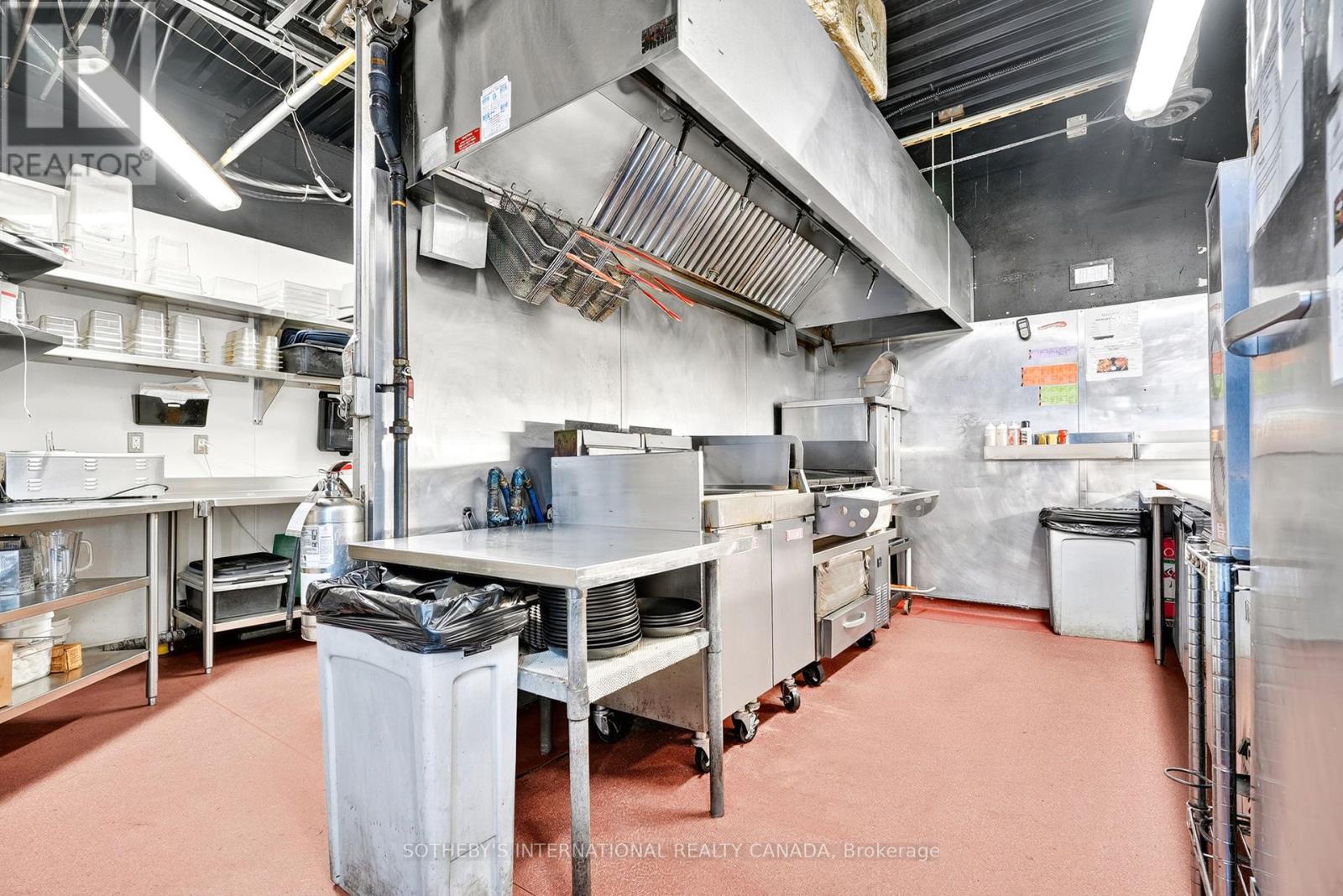 2525 Bank Street, Ottawa, Ontario  K1V 8A9 - Photo 17 - X12410473