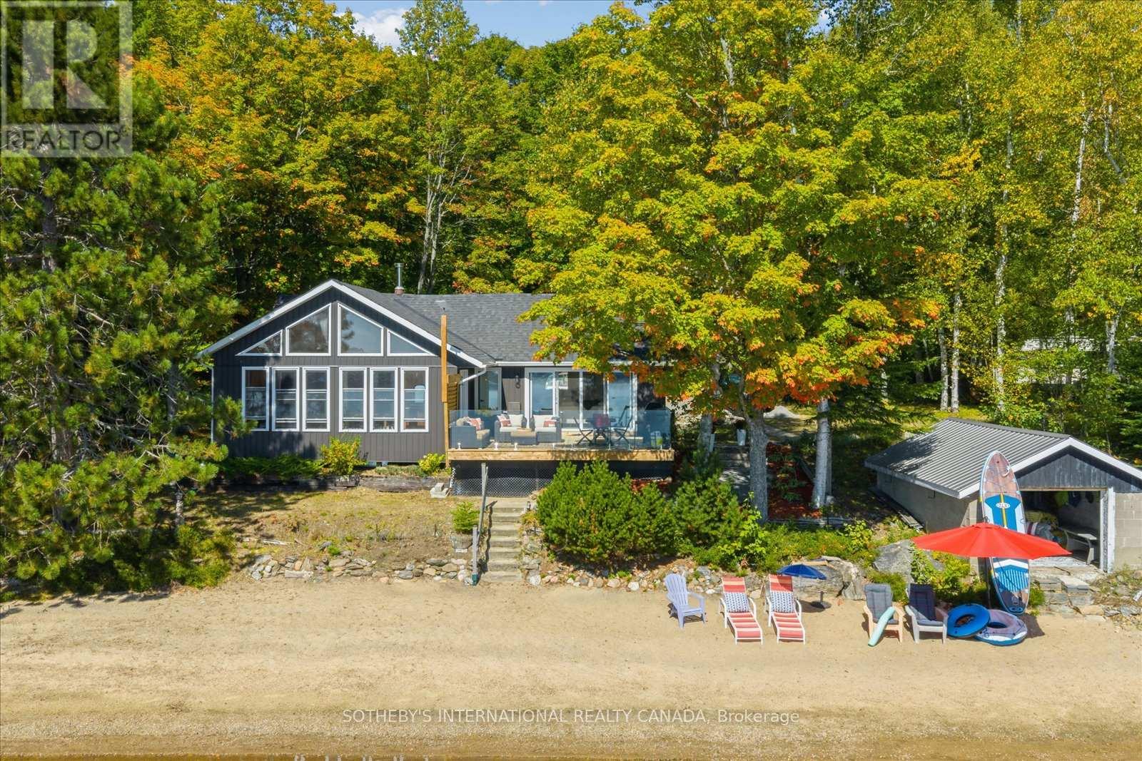 30 Tara Court, Hastings Highlands, Ontario  K0L 2R0 - Photo 2 - X12410318